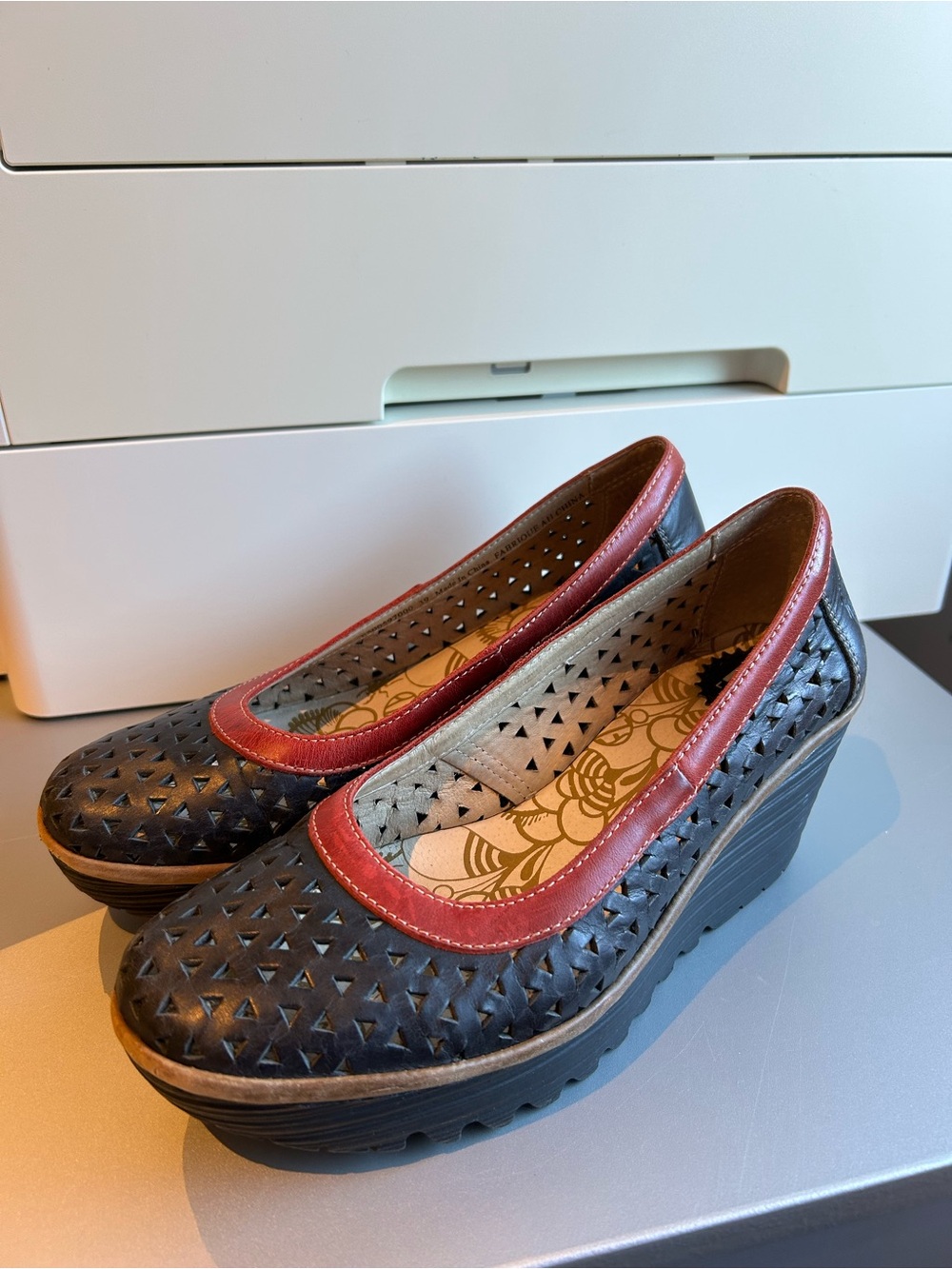 Women's Fly London wedge shoes Size 8 - Picture 5 of 10